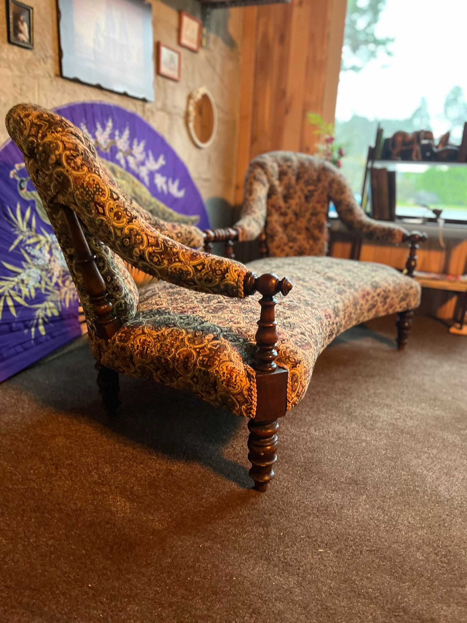 Antique Victorian two-seater “conversation sofa”