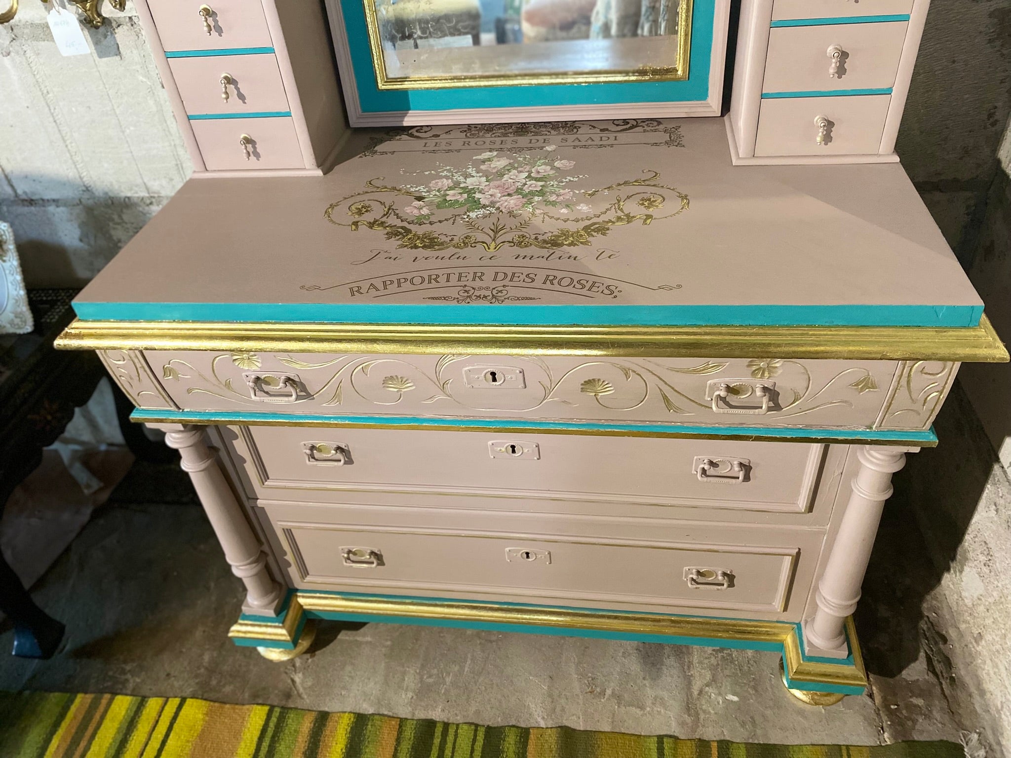 Romantic French style mirror table – "Les Roses de Saadi"