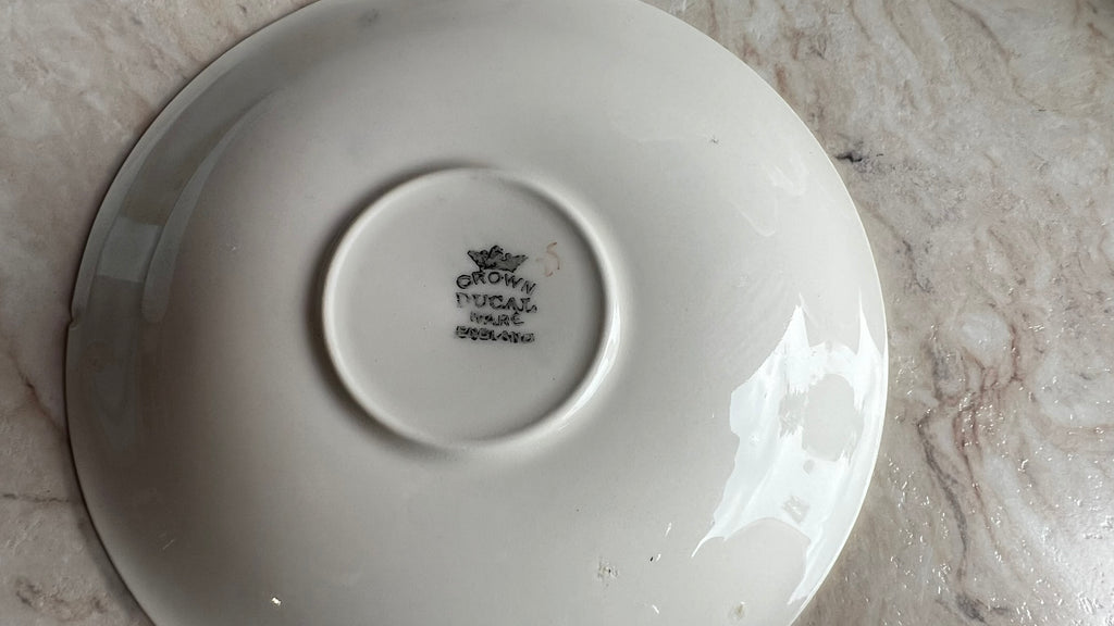 Vintage English tea set – Crown Ducal