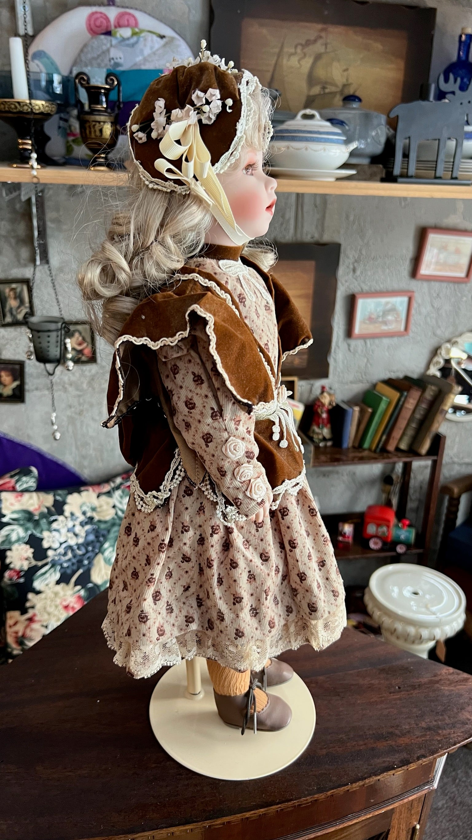 Franklin Heirloom Dolls – porcelain collectible doll