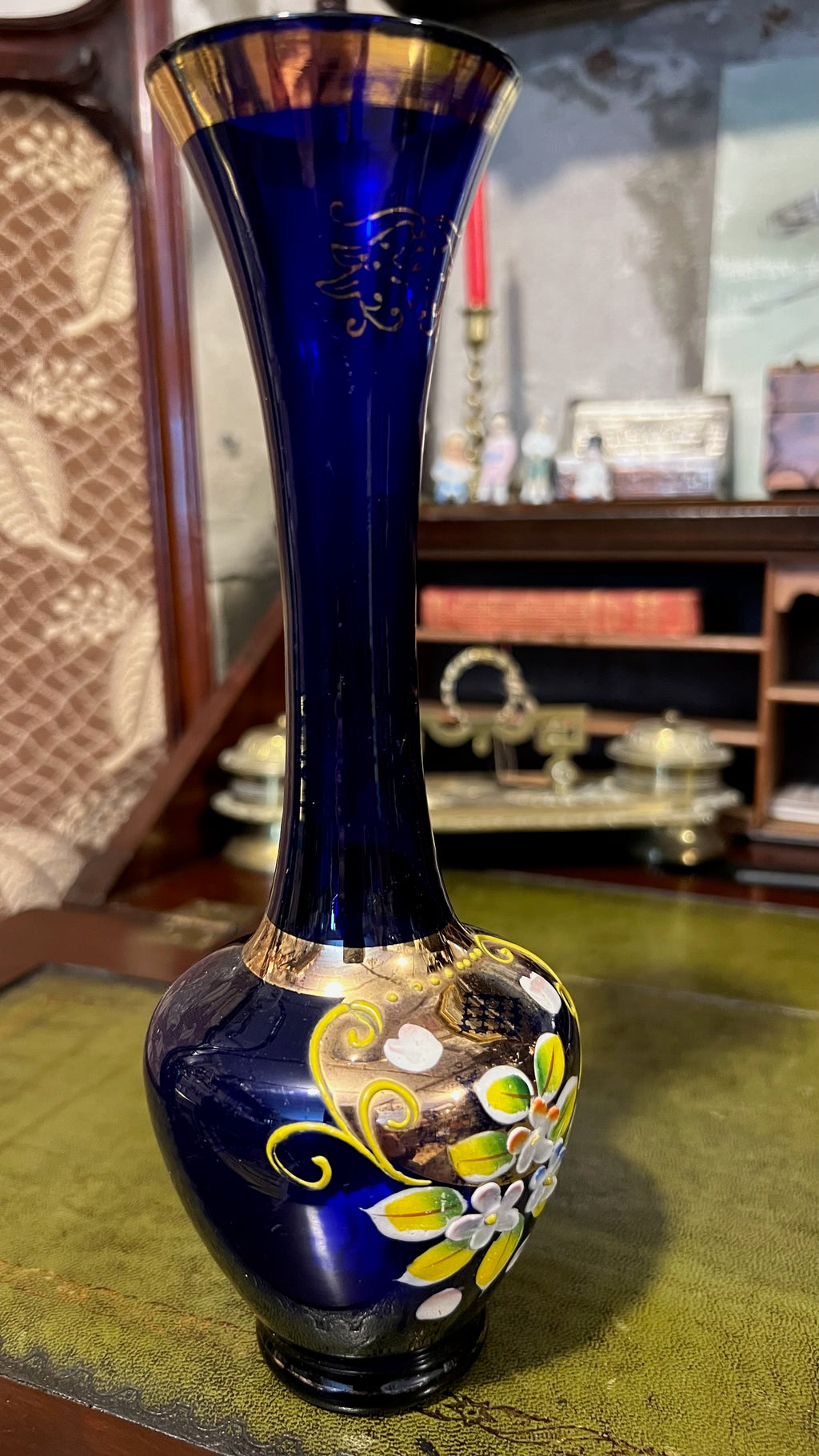 Bohemian cobalt blue glass vase and 3 cups
