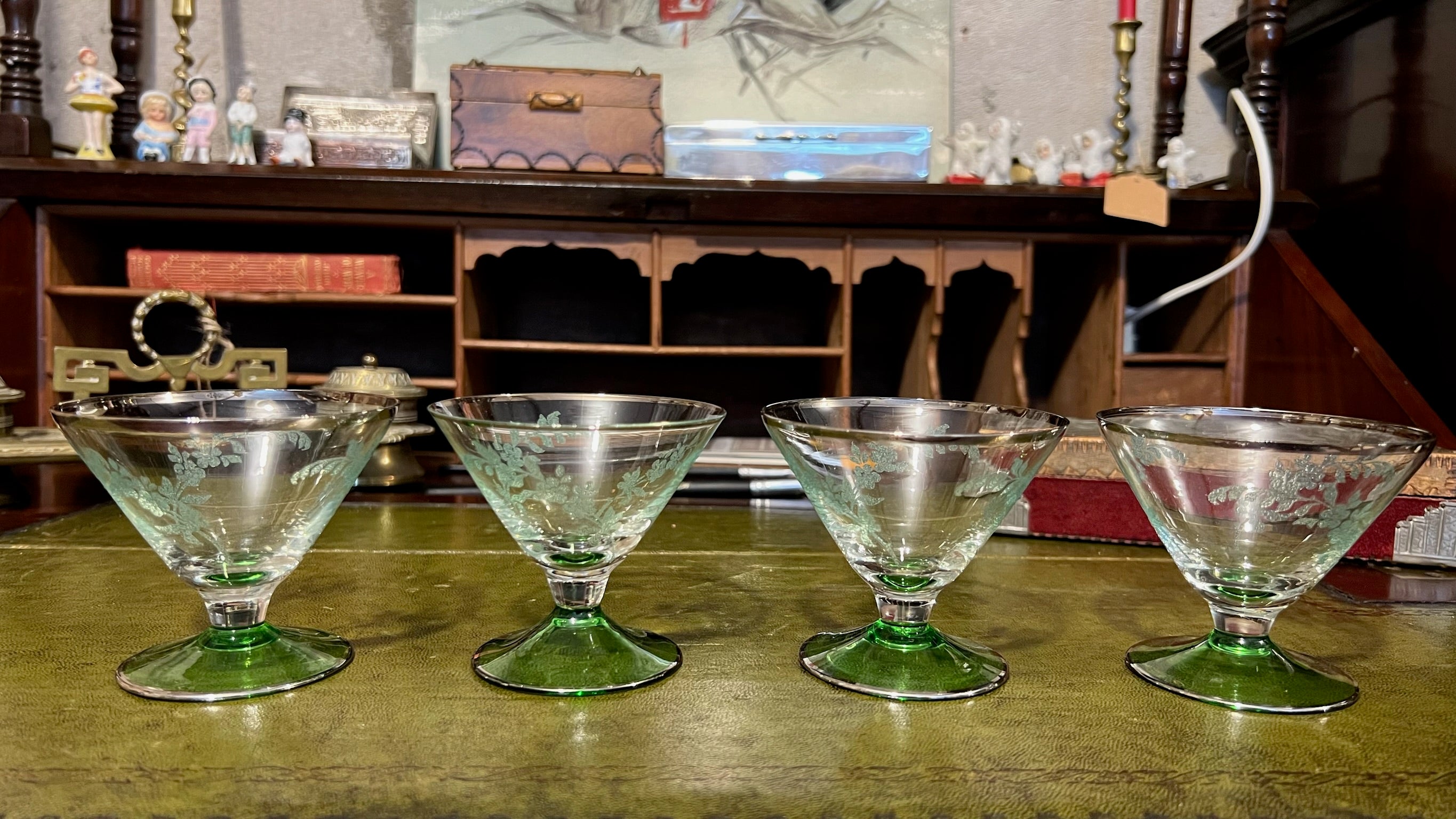 Vintage graveeritud dessert-/kokteiliklaasid (4 tk)
