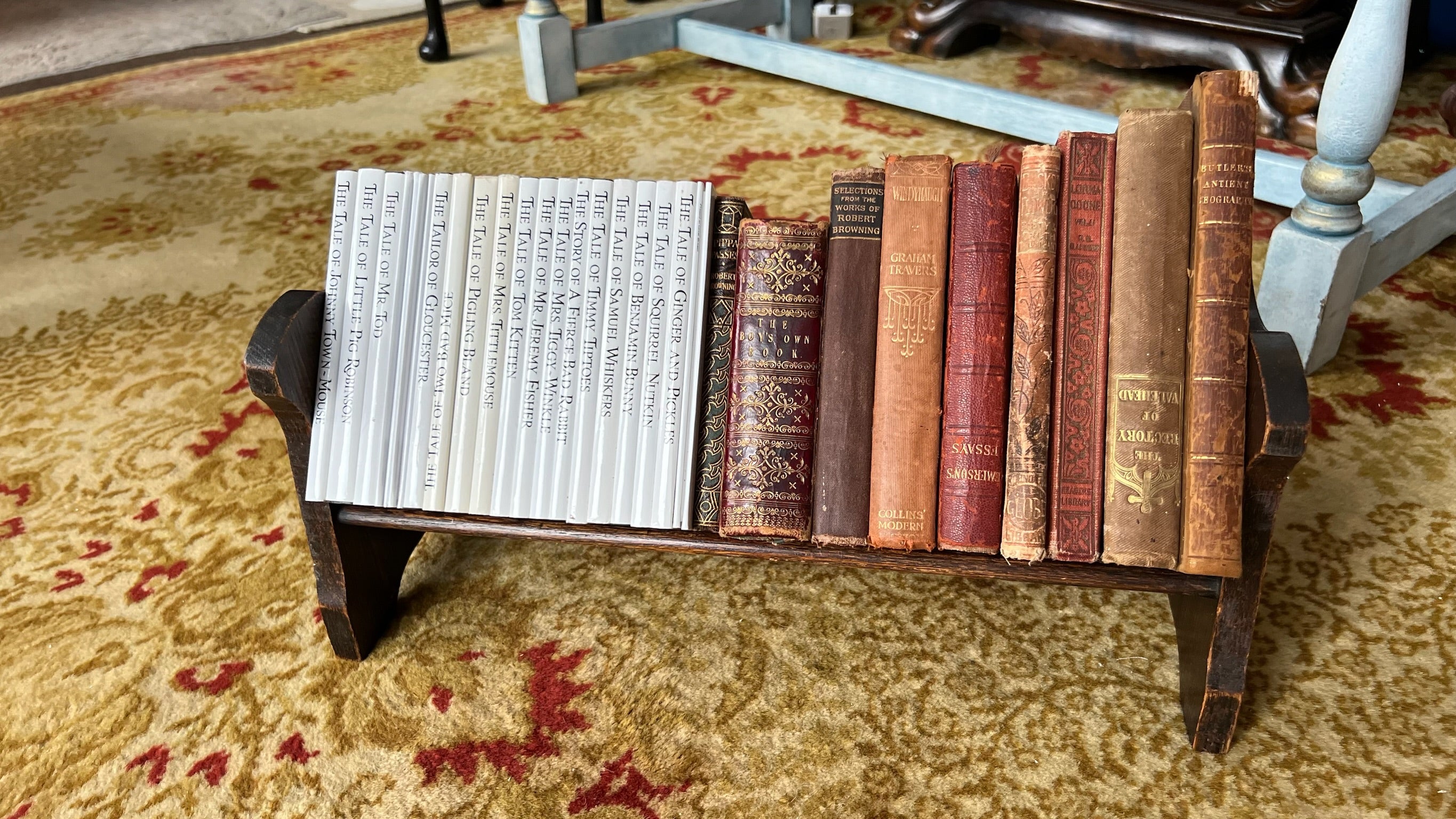 Vintage wooden bookcase / bookshelf (1930-1950)