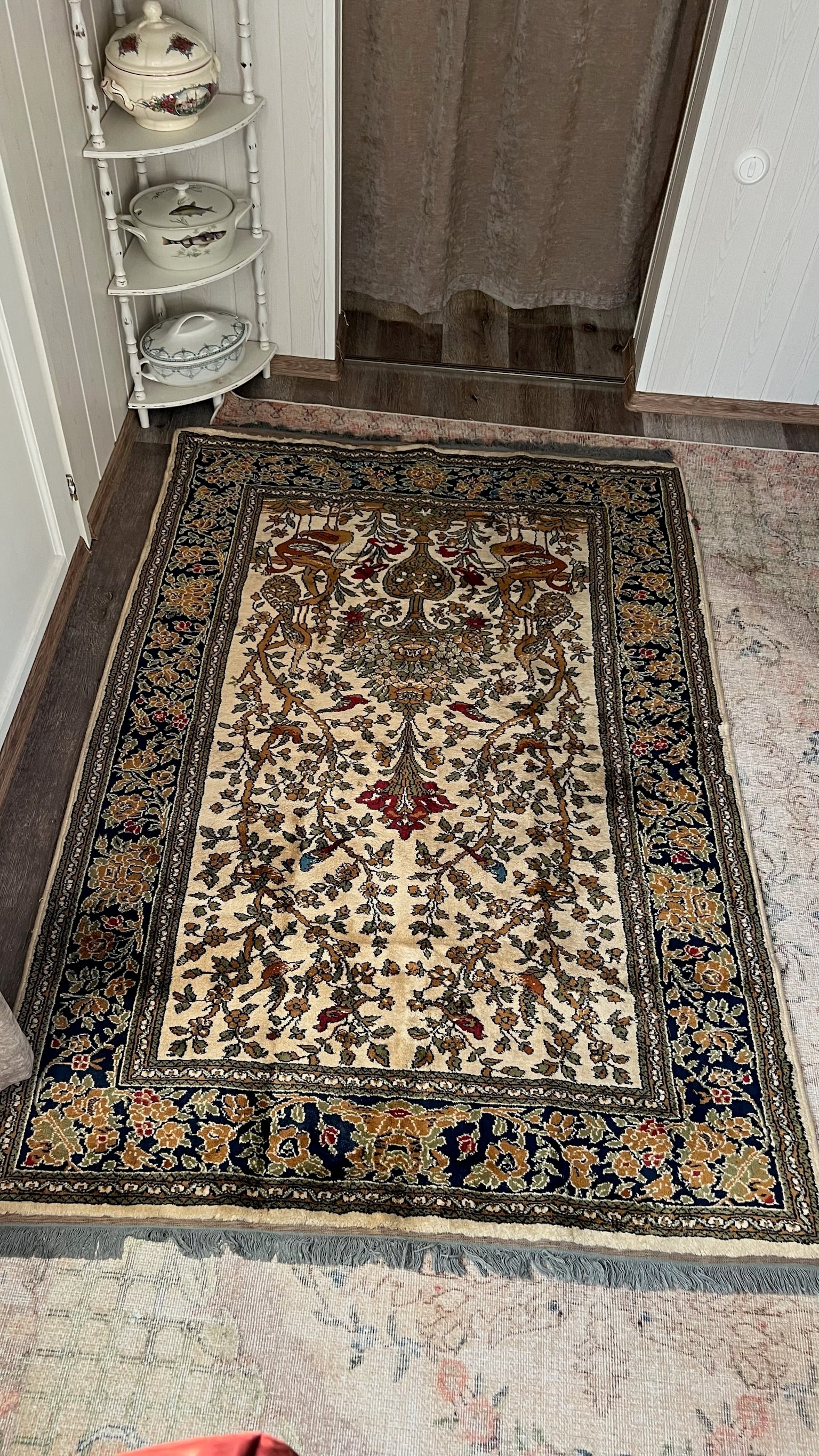 Käsisõlmitud Pärsia Tabriz vaip