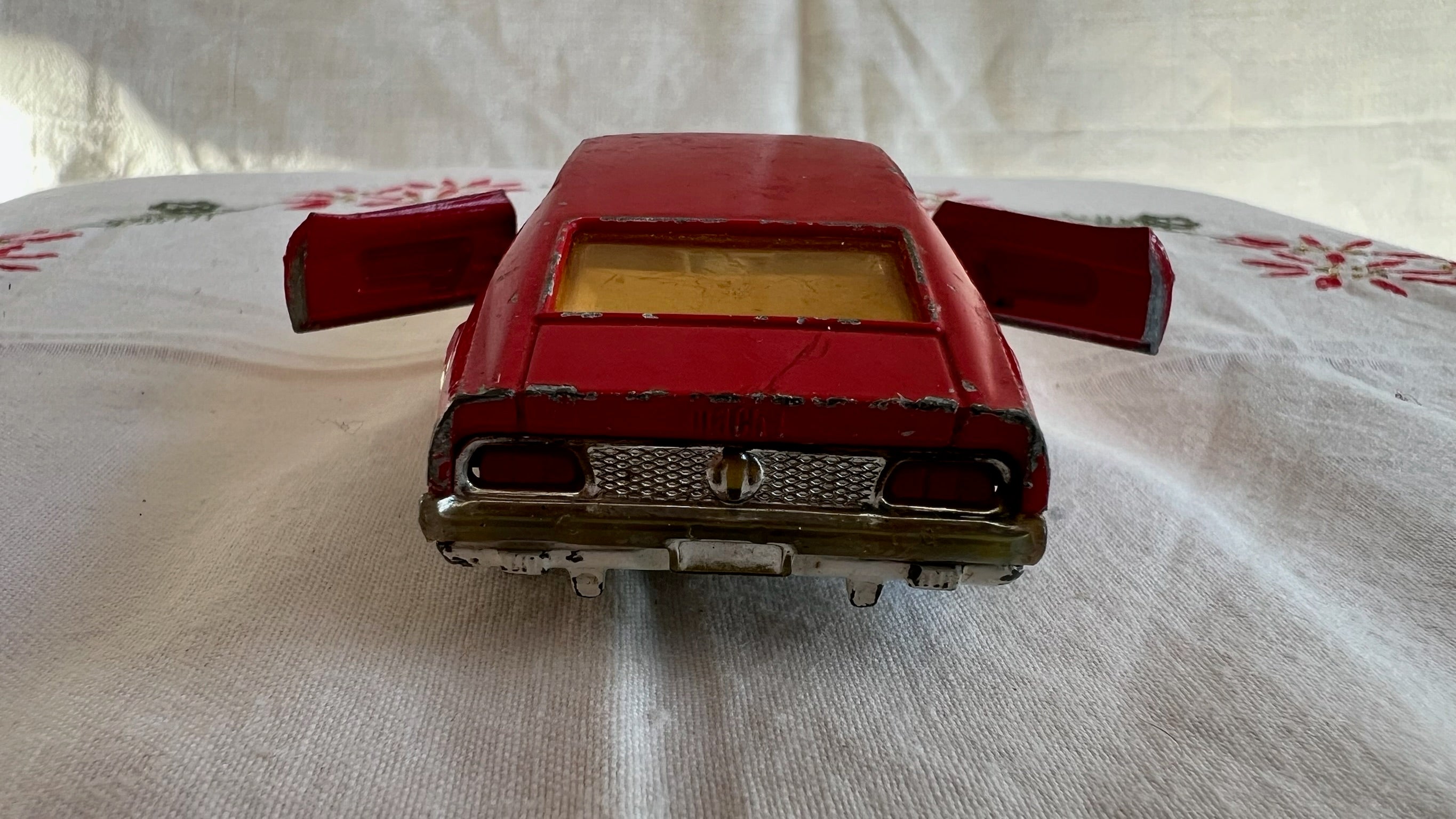 Corgi Toys - Ford Mustang Mach 1 (#328)