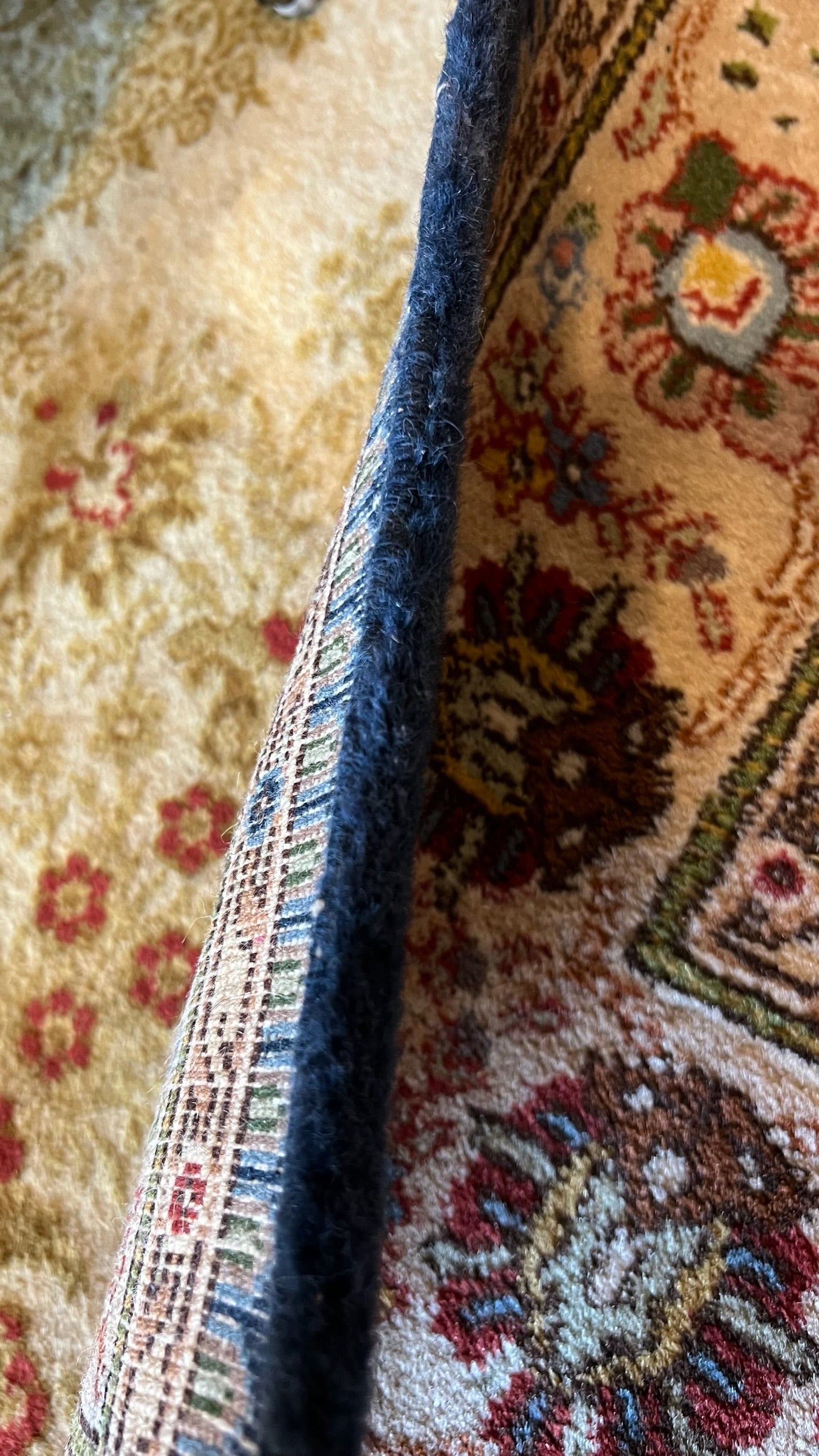 Hand-knotted Tabriz (Tapriz) carpet