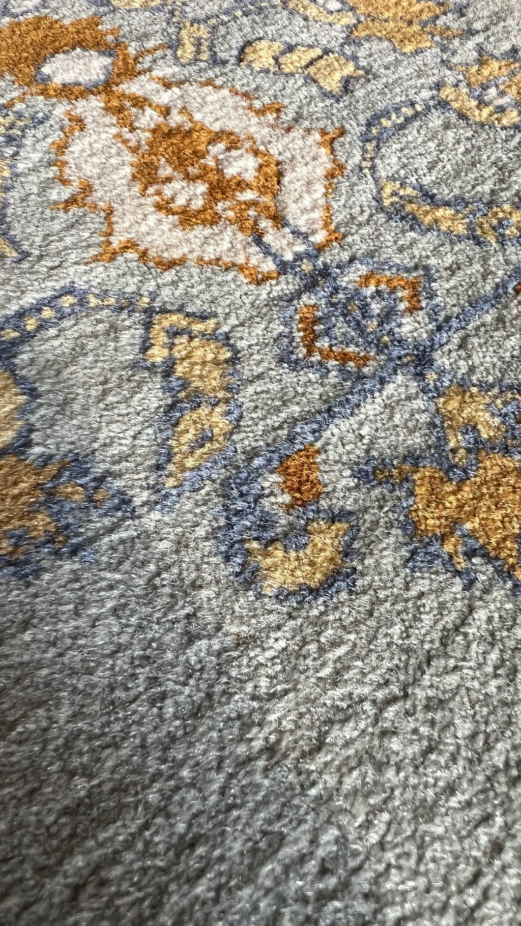 Beautiful Tunisian wool rug runner – 207 × 100 cm