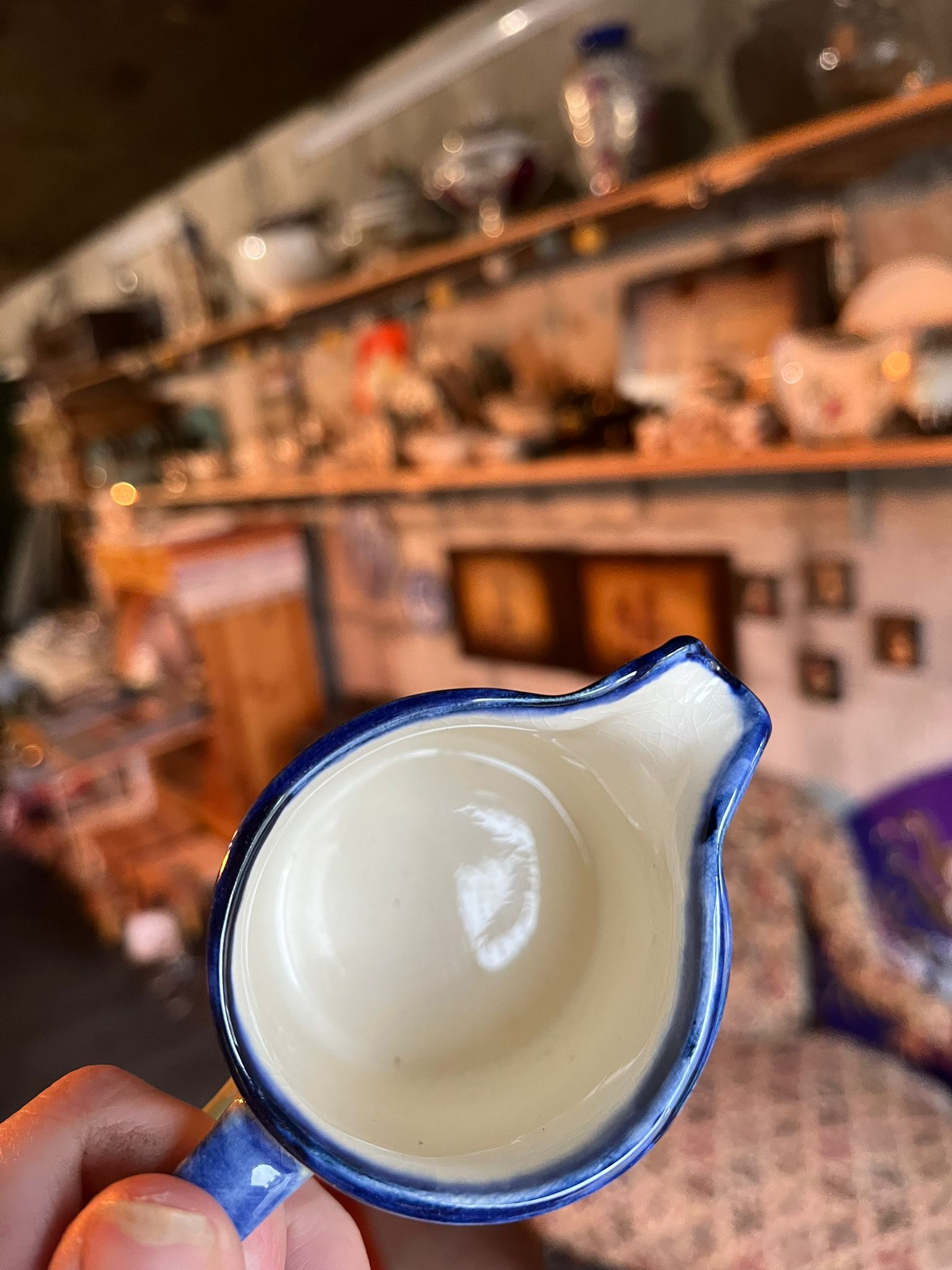 Hand-painted “Shangolala House” ceramic creamer – USA