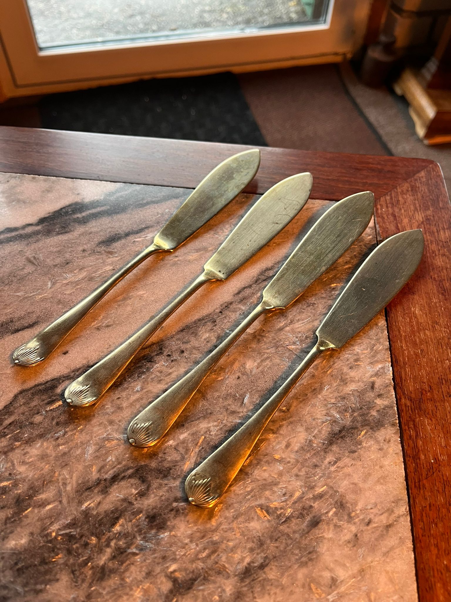 4-piece vintage silver-plated butter knife set